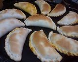 Foto del paso 10 de la receta: Empanadas salteñas con salsa de locoto