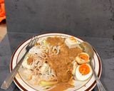 Foto langkah ke 6 dari resep Ketoprak Telur Ala Rumah.