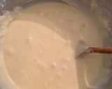 Bögrés piskóta savanyú gyümölcsökkel és dióval recept fázis 5 fotója