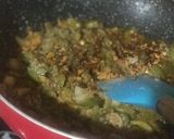 A picture of step 5 of Maggi Calzones: Mexican Style.