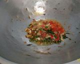Foto langkah ke 3 dari resep Tumis Tahu Putih,Telur Saos Tiram Daun Jeruk.