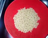 A picture of step 1 of Stir fried vegetable macaroni.