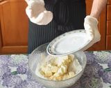 Foto del passaggio 3 della ricetta Sbriciolata salata salsiccia e Montasio