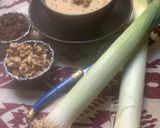 Une image de l'étape 5 de Velouté 🥣poireaux 🍃noix 🌰raisin 🍇 sec.