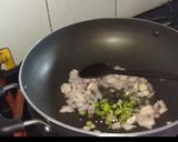 A picture of step 1 of Chicken bread roll.