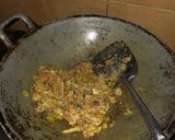 Foto langkah ke 2 dari resep Tumis Telur Kepiting.
