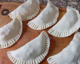 Foto del paso 4 de la receta: Empanadas veganas de chorizo rojo y queso (2da. Versión)