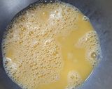 Foto del paso 1 de la receta: Tortilla al horno de cebollas, queso y jamón!