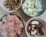 รูปขั้นตอนการทำที่ 1 ของ สันในไก่ผัดพริกไทยดำ