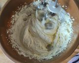 Foto langkah ke 10 dari resep Bolu jadul topping butter cream keju/ messis (6 telur).
