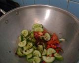 Foto langkah ke 2 dari resep Sambal Timun Rebus.