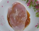 รูปขั้นตอนการทำที่ 2 ของ สเต๊กอกไก่ซอสต้มยำ