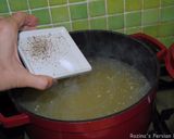 A picture of step 4 of Parsnip soup with potatoes.