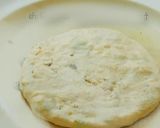 A picture of step 4 of Paneer stuffed masala parotta.