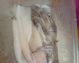 Foto langkah ke 1 dari resep Gulai Cumi Bunting.