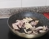 Foto del paso 1 de la receta: Bacalao con tomate