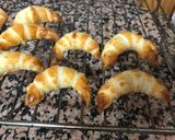 Foto del paso 4 de la receta: Mini croissants de chocolate