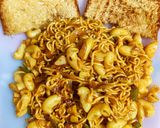 A picture of step 5 of Macaroni wali Maggi Noodles.