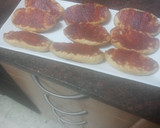 Foto del paso 1 de la receta: Tostas de membrillo y queso brie
