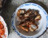 Foto langkah ke 6 dari resep Ikan goreng bawang putih.