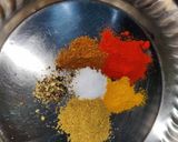 A picture of step 1 of Paneer tawa fry.