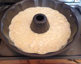 A picture of step 3 of Cream Cheese Flan.