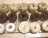 Foto langkah ke 11 dari resep Donat Santan Lembut.