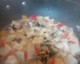 A picture of step 2 of Mediterranean Style Seafood Pasta.