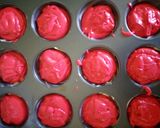 A picture of step 4 of Red velvet cupcakes.