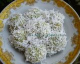 Foto langkah ke 5 dari resep Klepon Ketan Gula Merah.