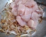 A picture of step 1 of Chicken aloo ka shorbe wala salan.