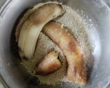 A picture of step 2 of Banana Pancakes.