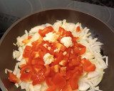 Foto del paso 1 de la receta: Pita con garbanzos y verduras