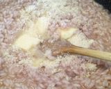 A picture of step 3 of Risotto al lampone raspberry risotto.