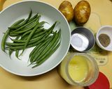 A picture of step 1 of French Beans and Potatoes Pepper Fry.