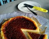 Foto langkah ke 5 dari resep Basque Burnt Cheesecake Ekonomis.
