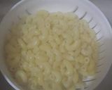 A picture of step 2 of Macaroni Kabab.