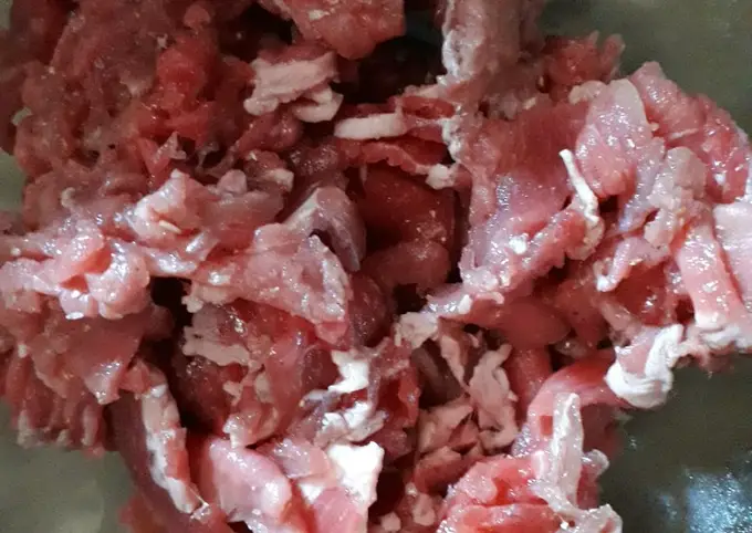 Langkah-langkah untuk membuat Cara bikin Se'i Sapi ala Rumahan
