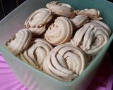 Foto langkah ke 6 dari resep Kue kering sagu.