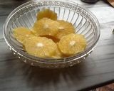 Foto del paso 1 de la receta: Ensalada de naranja y cebolla