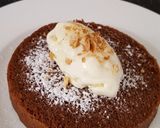 A picture of step 13 of Chocolate cake topped w homemade custard ice cream.