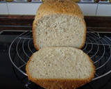 Foto del paso 7 de la receta: Pan de molde con semillas, miel y mantequilla (panificadora)