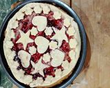 Foto del passaggio 11 della ricetta Crostata morbida innevata