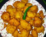 मूंग दाल के पकौड़े (moong dal ke pakode recipe in Hindi) रेसिपी चरण 7 फोटो