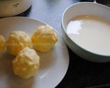 A picture of step 5 of How to Make Homemade Butter.