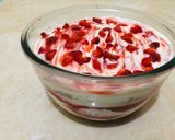 Foto langkah ke 3 dari resep Strawberry Cheese Cake Ice Cream 🍓🧀🍦.