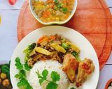 Hình bước làm 4 của món Cơm dĩa gà chiên,rau củ xào thịt xay và canh súp rau củ