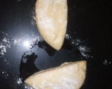 A picture of step 3 of Braided egg buns.