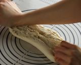 A picture of step 4 of Petit Pain [French Roll].