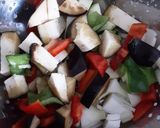 Foto del paso 2 de la receta: Espaguetis con verduras 🍆🥕🫑🥒🥔🧄🧅